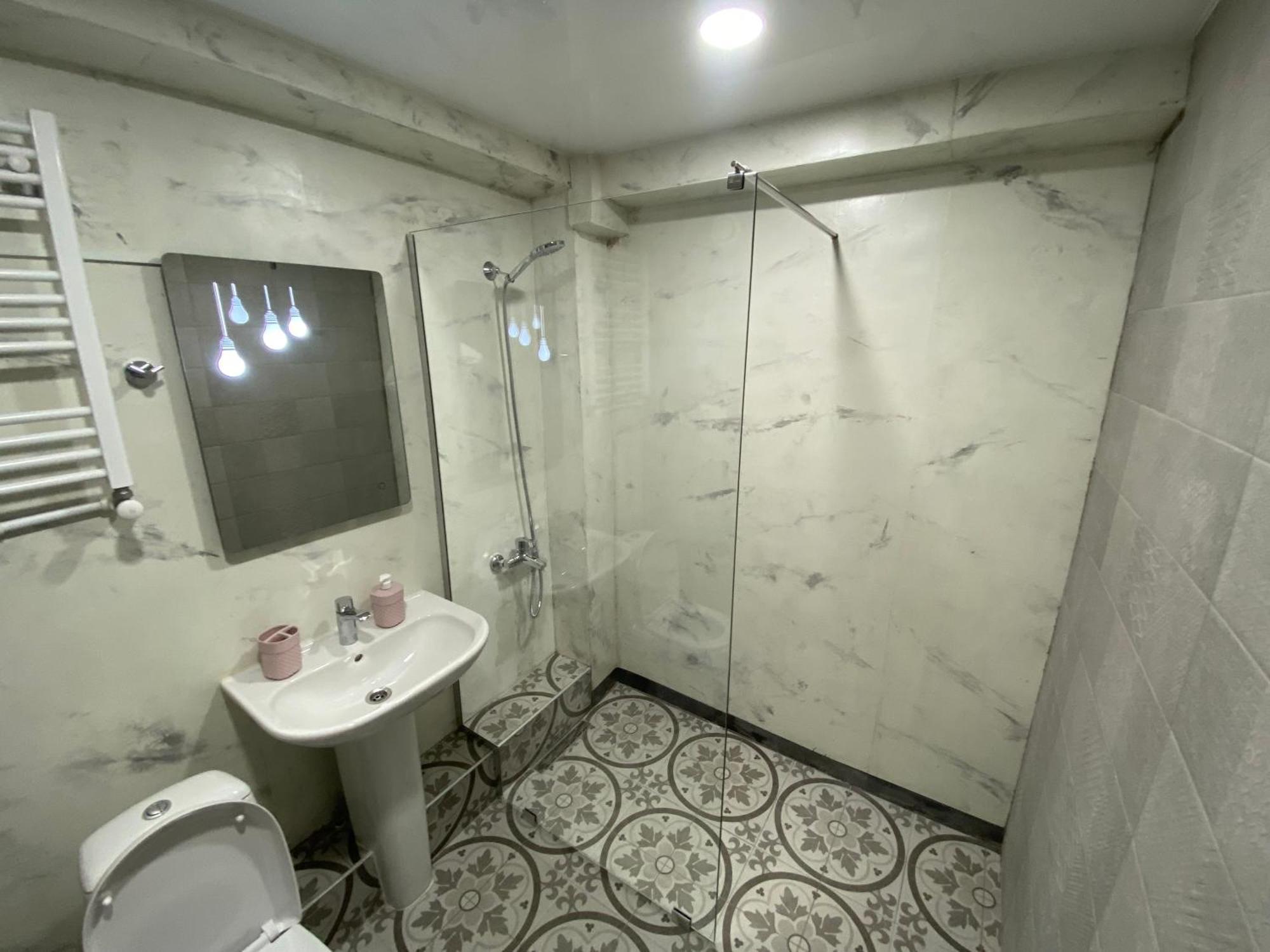 Dorm Kutaisi Pansiyon Dış mekan fotoğraf